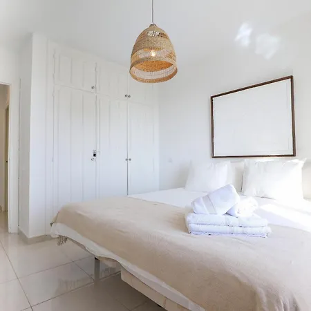 Apartment Bahia Playa, Riviera Del Sol - 5 Mins Walk To The Sitio de Calahonda